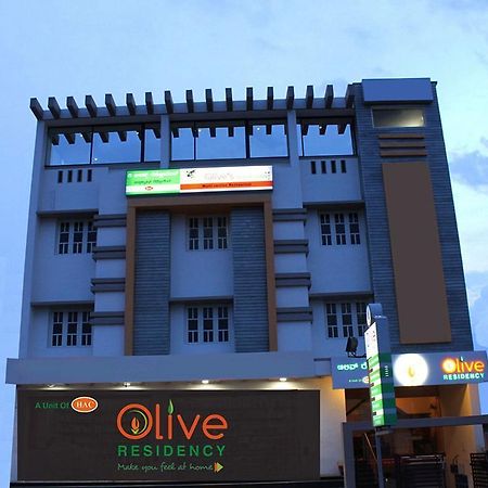 Oyo 1900 Hotel Olive Residency Mysore Exterior foto