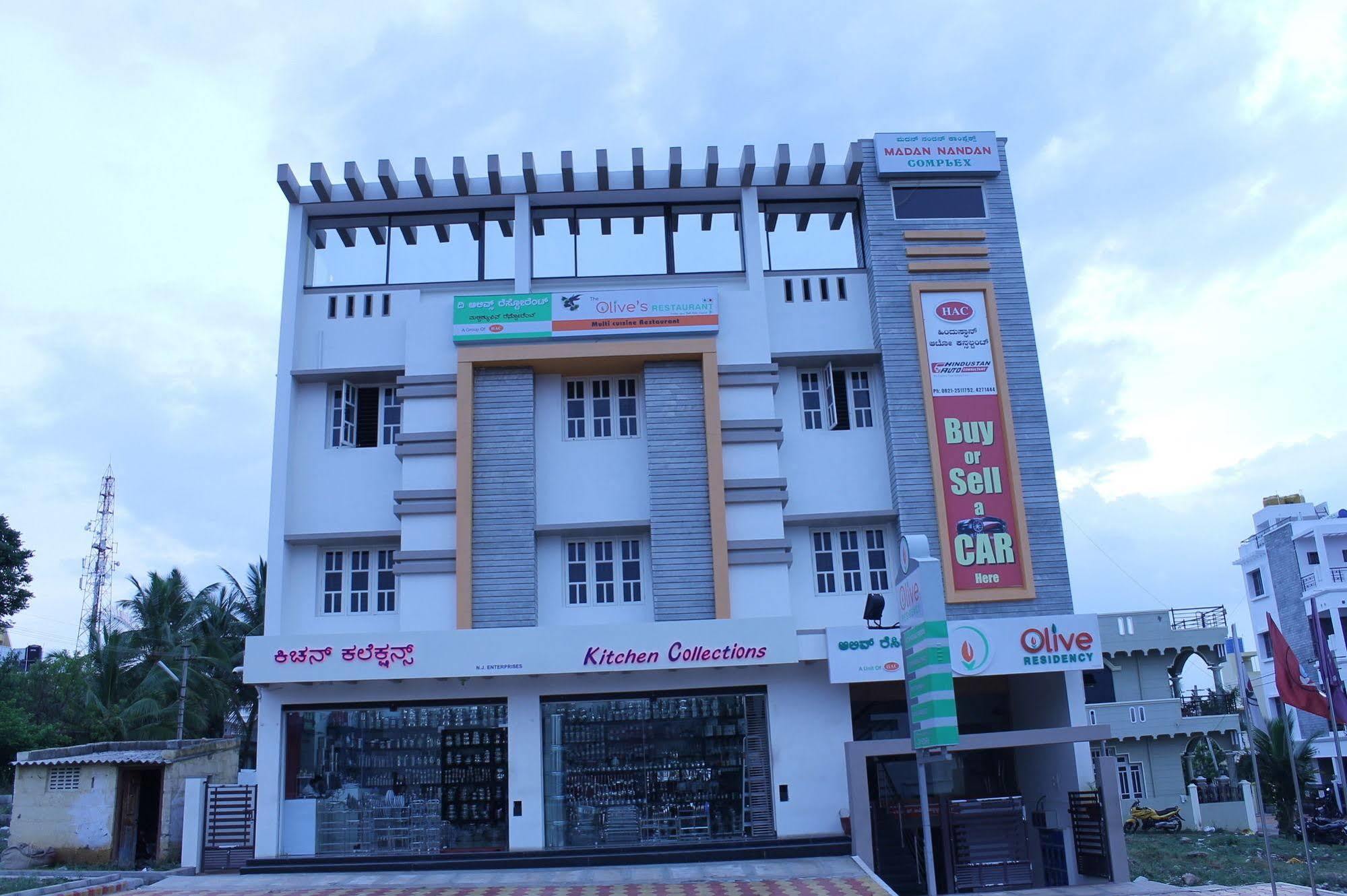 Oyo 1900 Hotel Olive Residency Mysore Exterior foto